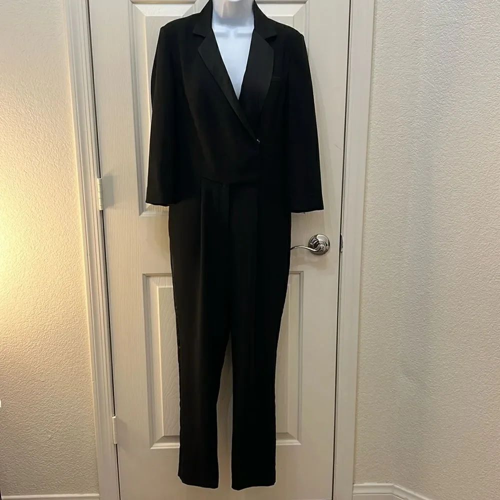Banana Republic Jumpsuit Romper Sz 2 Black Tuxedo Blazer Pockets Long Sleeve